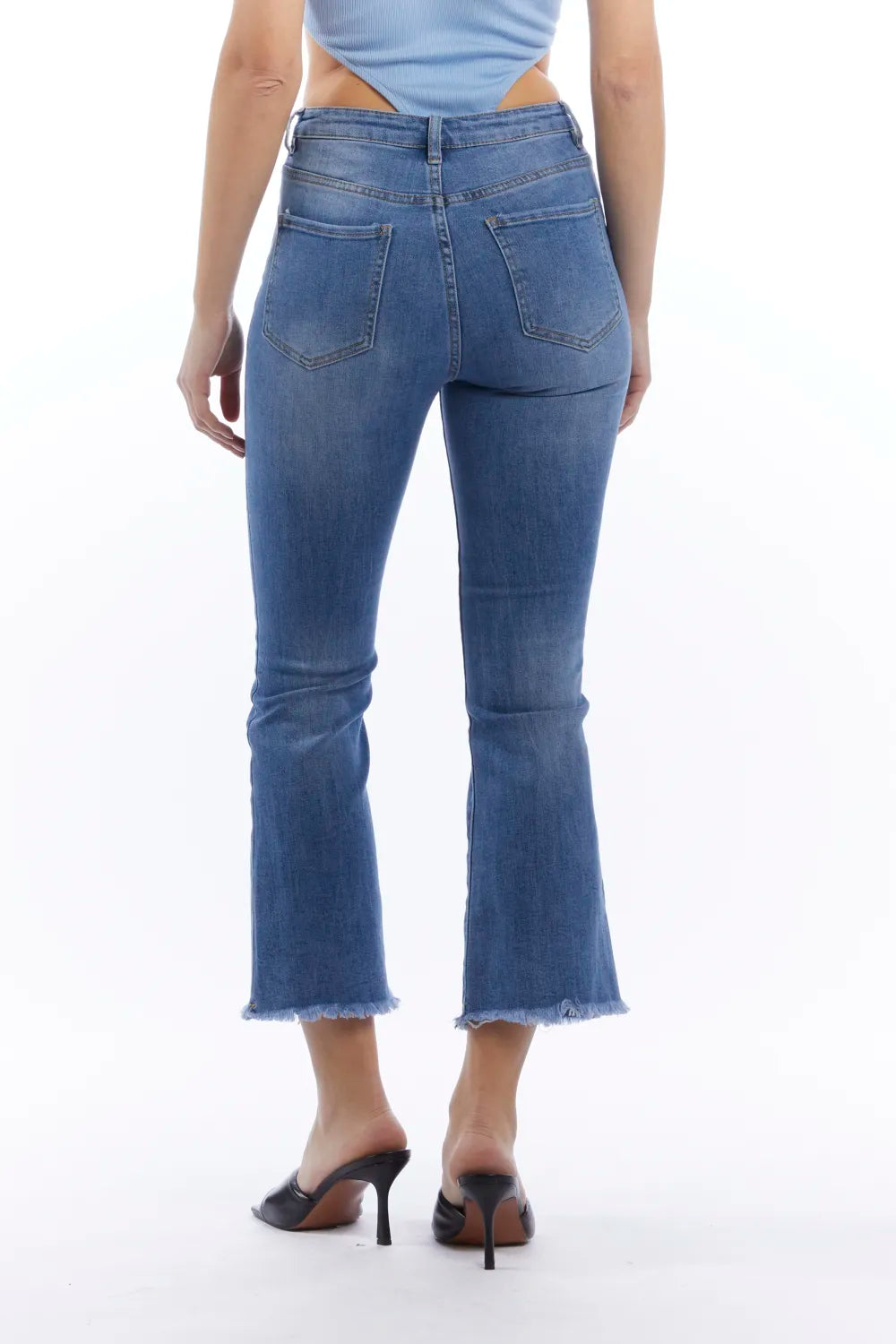 Short flared jeans