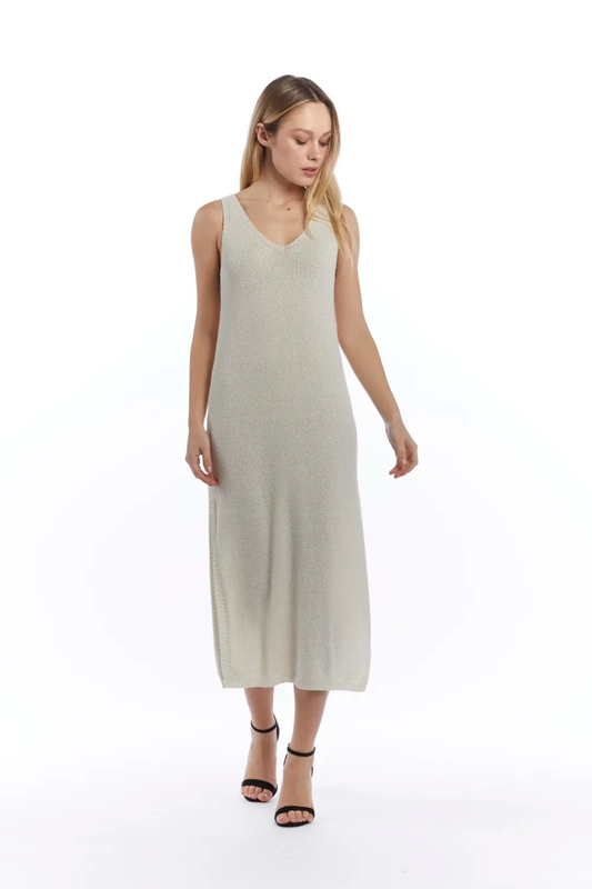 Long knitted dress with side slit