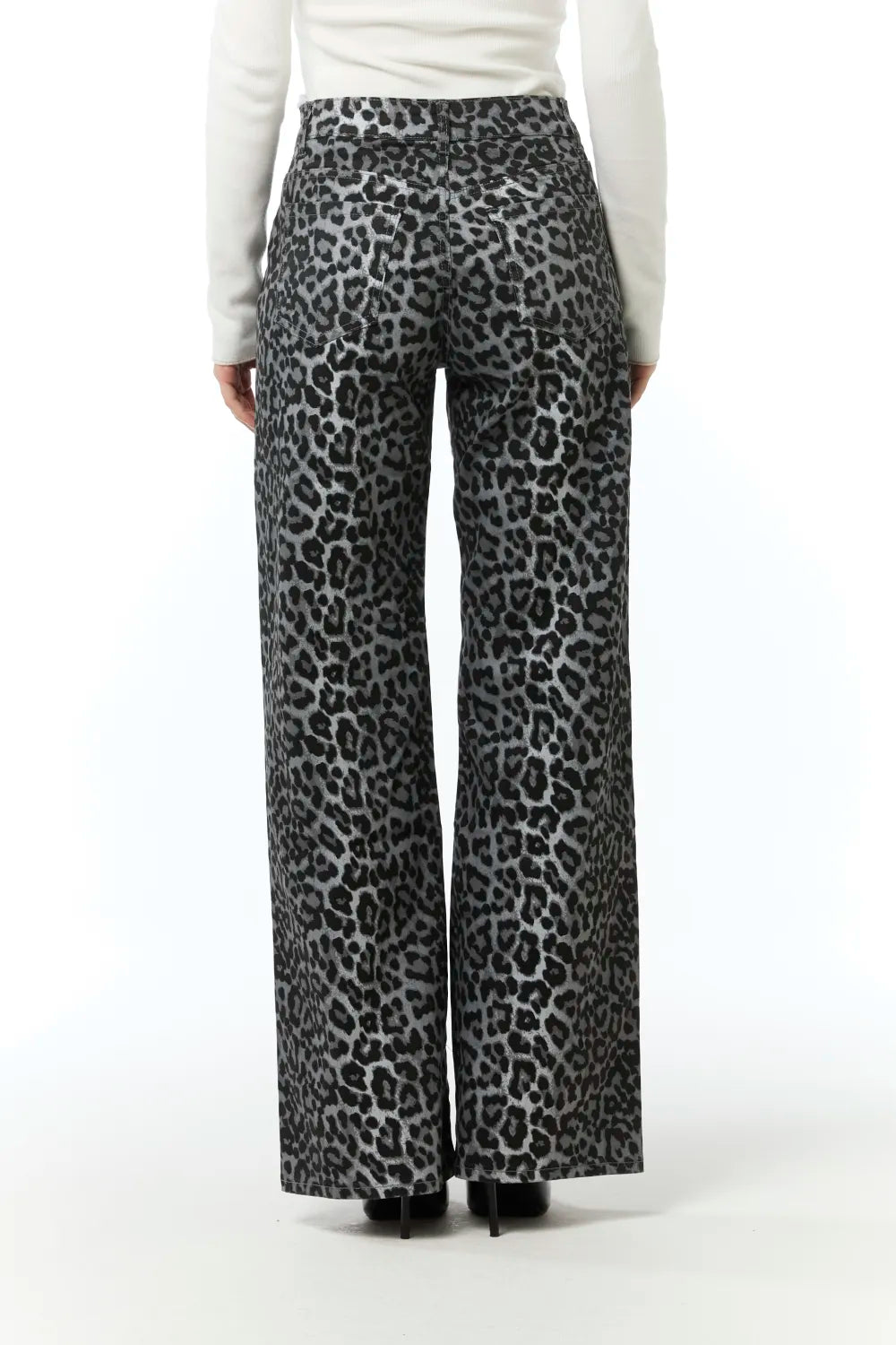 Leopard print jeans