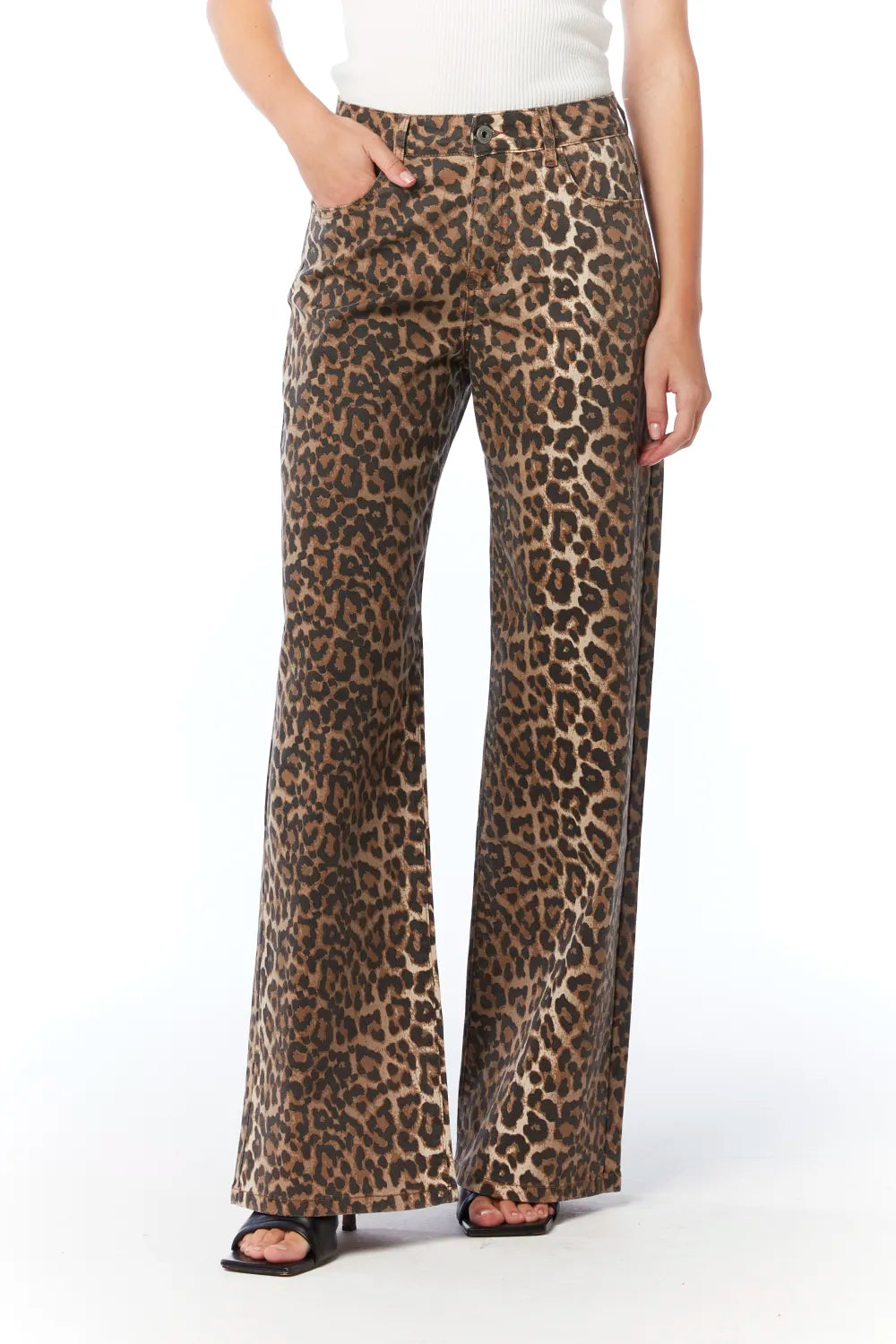 Skinny jeans with animal print